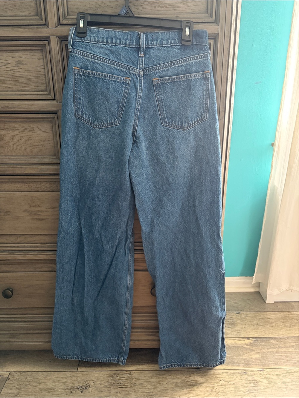 A&F wide leg high rise extra Long - Picture 3 of 4